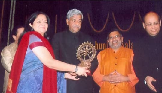 Prestigious XX National Excellence Award
